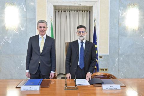 UPC Chairman Mr Klaus Grabinski and Director-General for Europe Nicola Verola for Italy